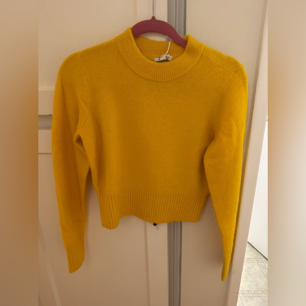 NWT- Pistola SARA SWEATER - CITRON XS - Picture 4 of 6